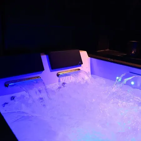 Love hotel Work In Spa - Suite Onyx *
